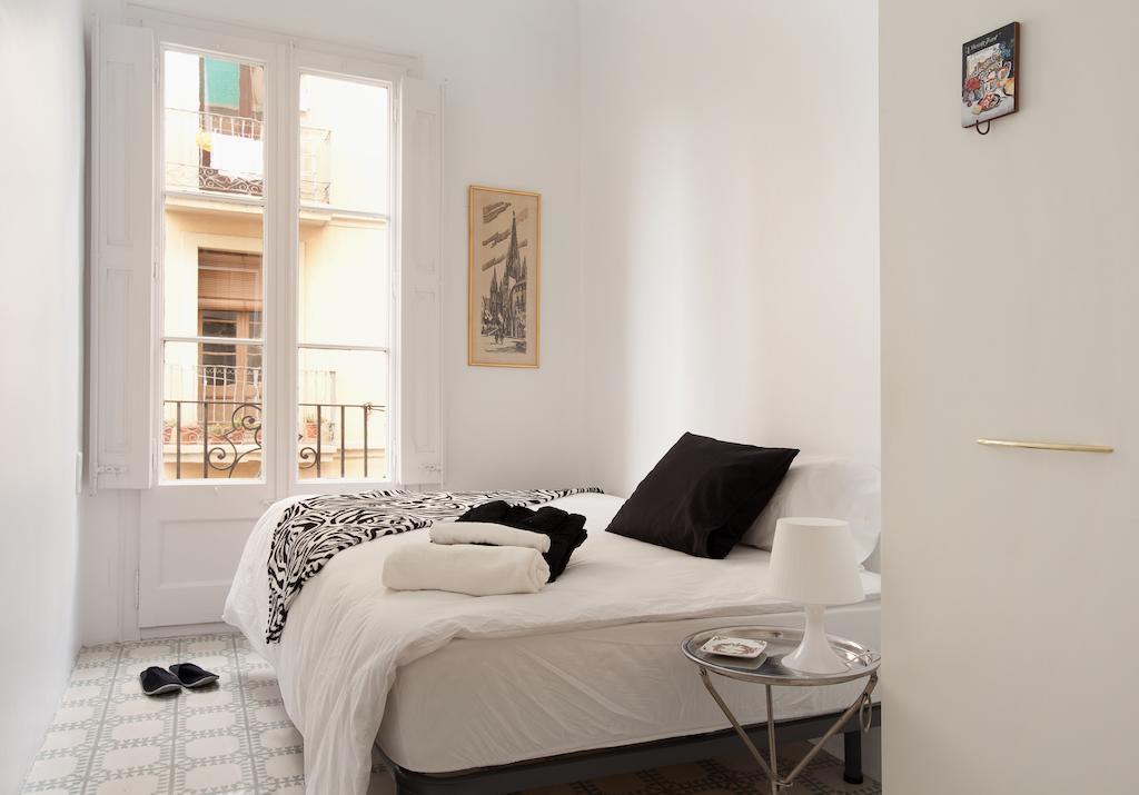 Apartment Scenario & Llum - Sagrada Familia Barcelona